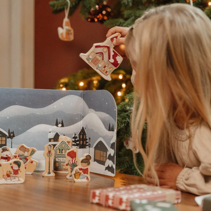 Adventskalender mit Holzfiguren für Kinder von Little Dutch